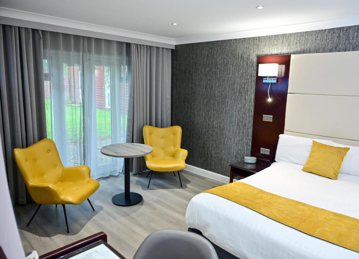 Best Western Premier Heronston Hotel & Spa Bridgend  Exterior foto
